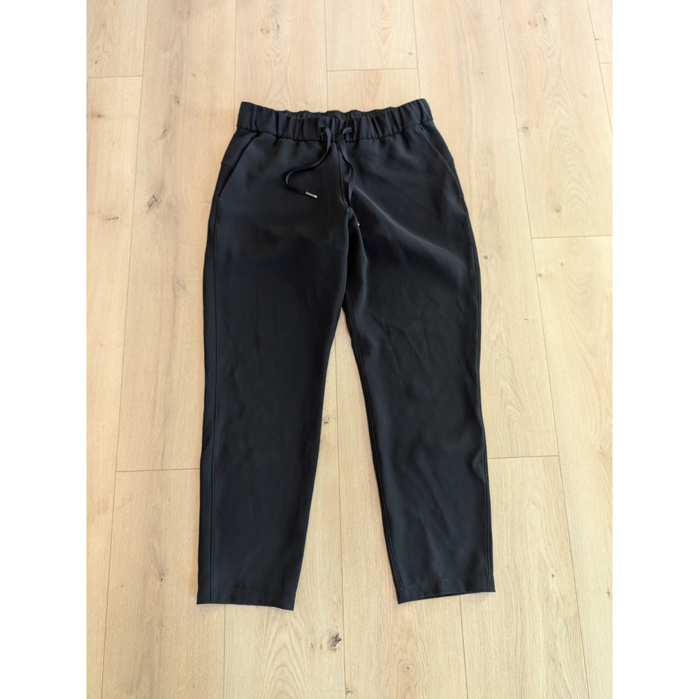 Lululemon On The Fly Crop Woven Pants Womens 8 Black Stretch Thin Activewear
